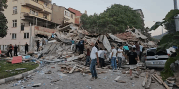 BALIKESİR/SINDIRGI’DA 6.1 BÜYÜKLÜĞÜNDE DEPREM – YALOVA’DAN DESTEK EKİPLERİ SEVK EDİLDİ