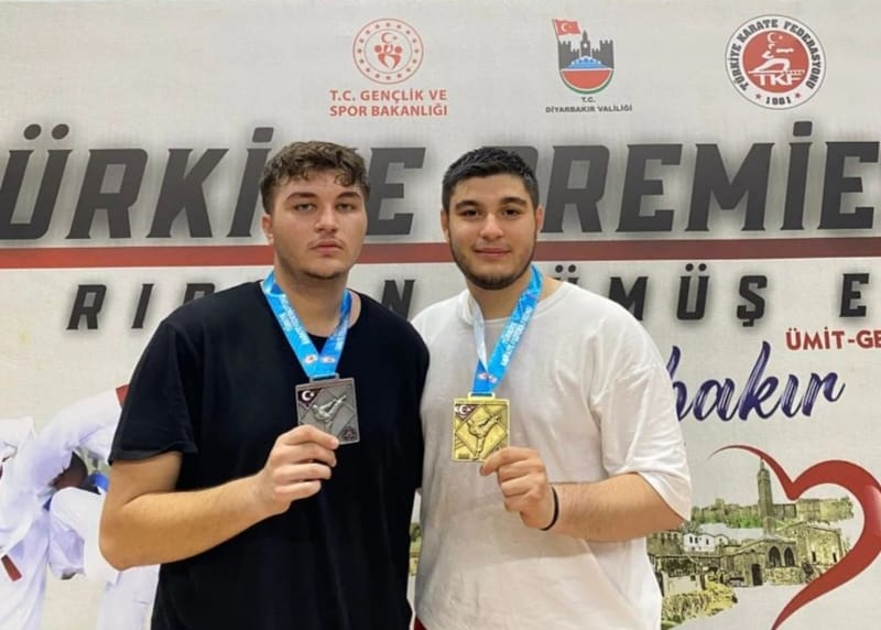 ÇİFTLİKKÖY BELEDİYESPOR’DAN KARATE PREMİER LİG’DE BÜYÜK BAŞARI
