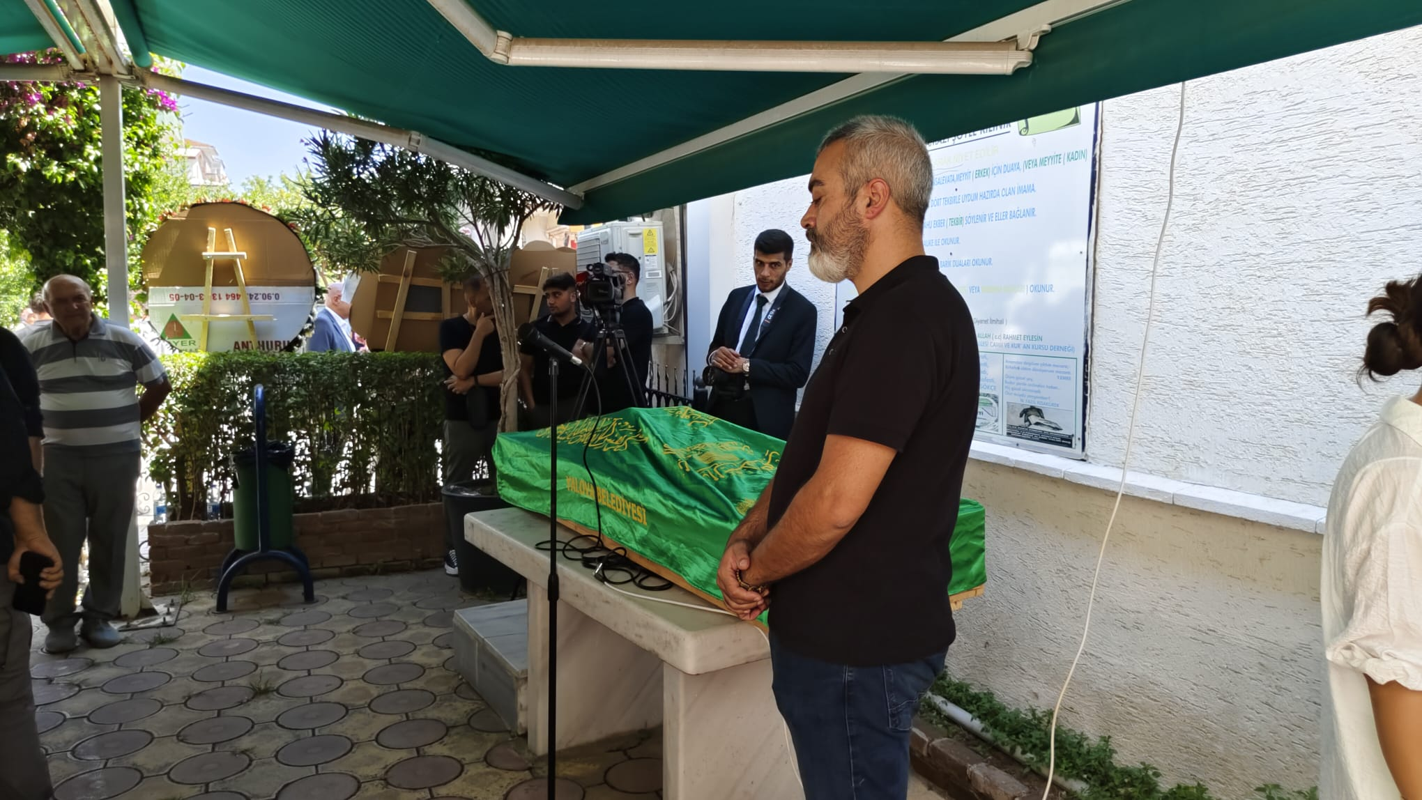 Hazine ve Maliye Bakanı Mehmet Şimşek’in Ağabeyi Yalova’da Son Yolculuğuna Uğurlandı