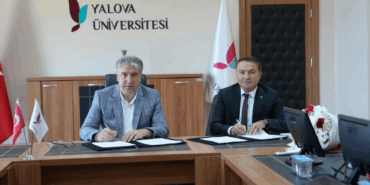 YALOVA ÜNİVERSİTESİ İLE KOOP-İŞ SENDİKASI ARASINDA 3. DÖNEM TOPLU İŞ SÖZLEŞMESİ İMZALANDI