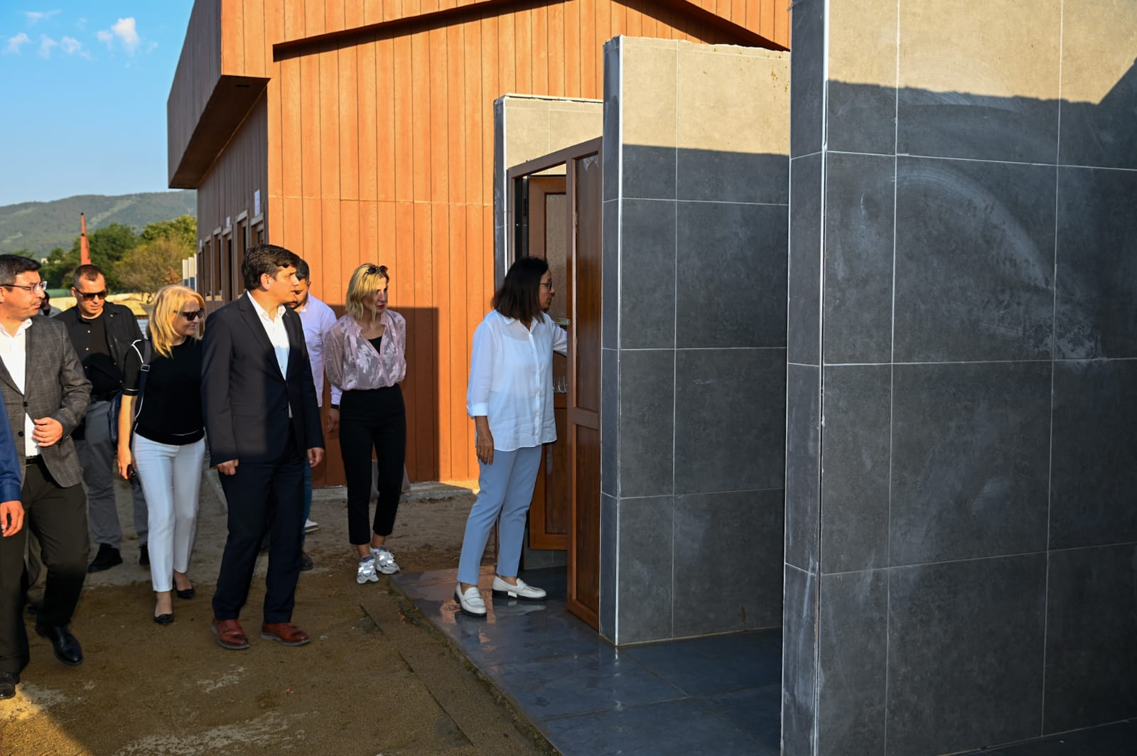 Kocadere Plajı’nda Mavi Bayrak Göndere Çekildi.