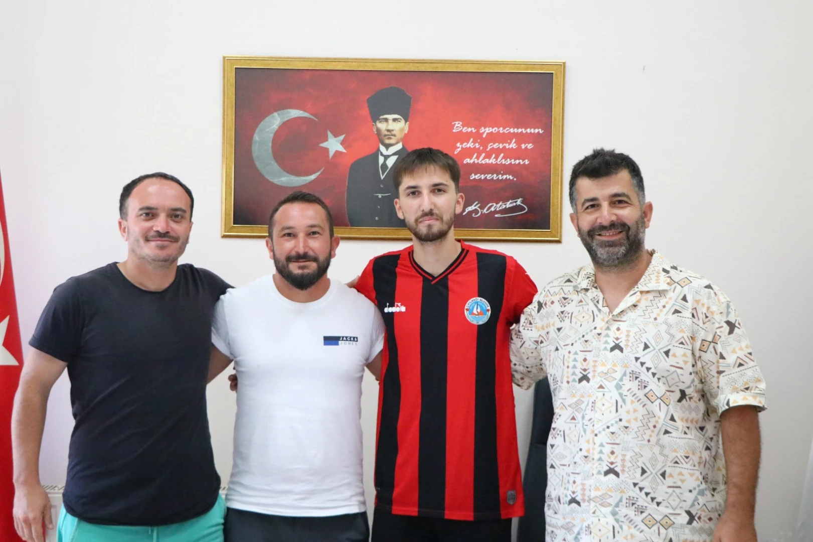 ÇİFTLİKKÖY BELEDİYESPOR’DA YENİ SEZON HEYECANI