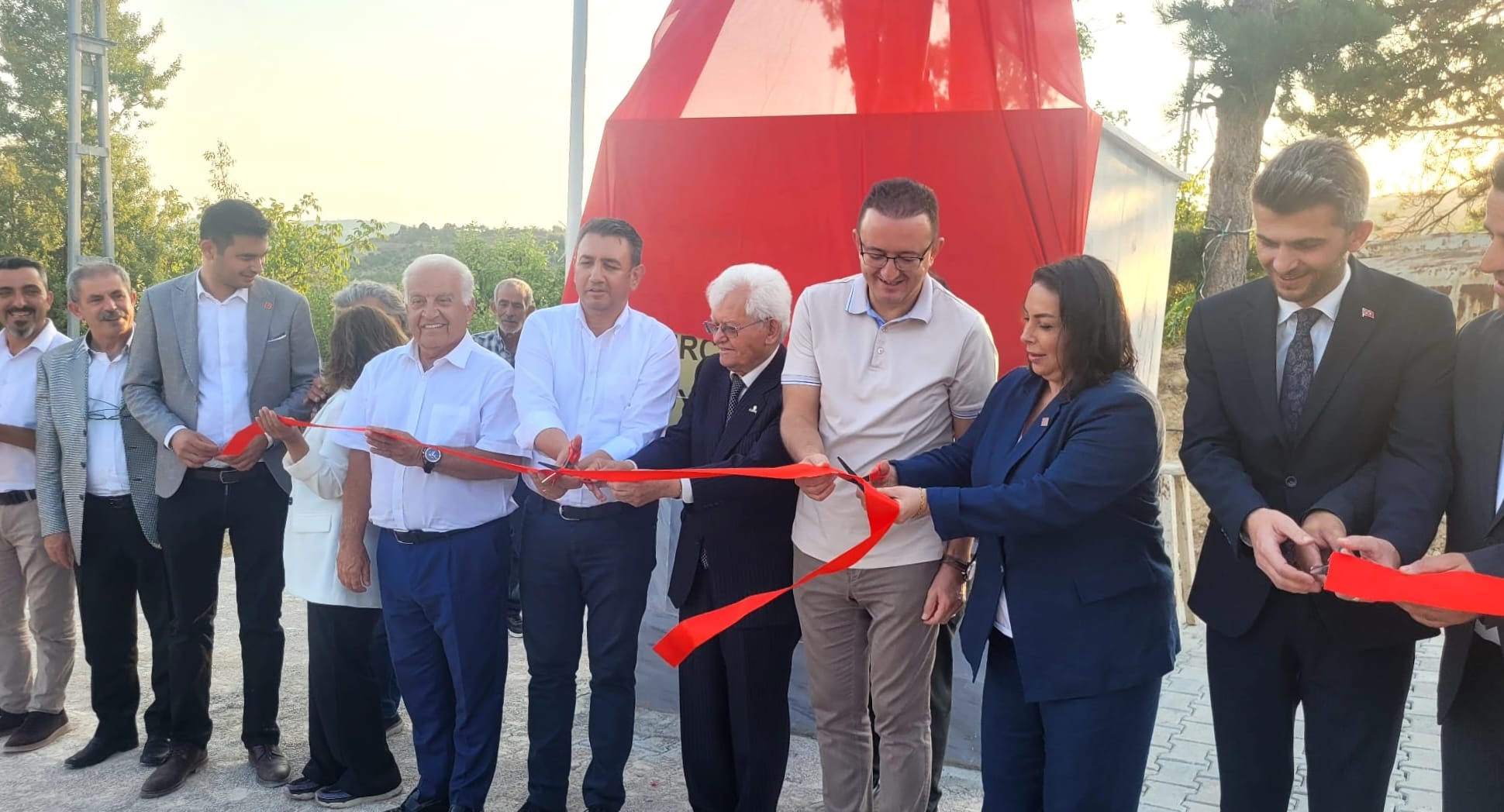 BECAN KARAMAN’DA: MECLİS’İN İKİ YILLIK UYGULUMASINDA, İKTİDAR DEĞİŞMEDİKÇE YASAMADAN HALKIN YARARINA BİR KANUN ÇIKAMAYACAĞINI GÖRDÜM  