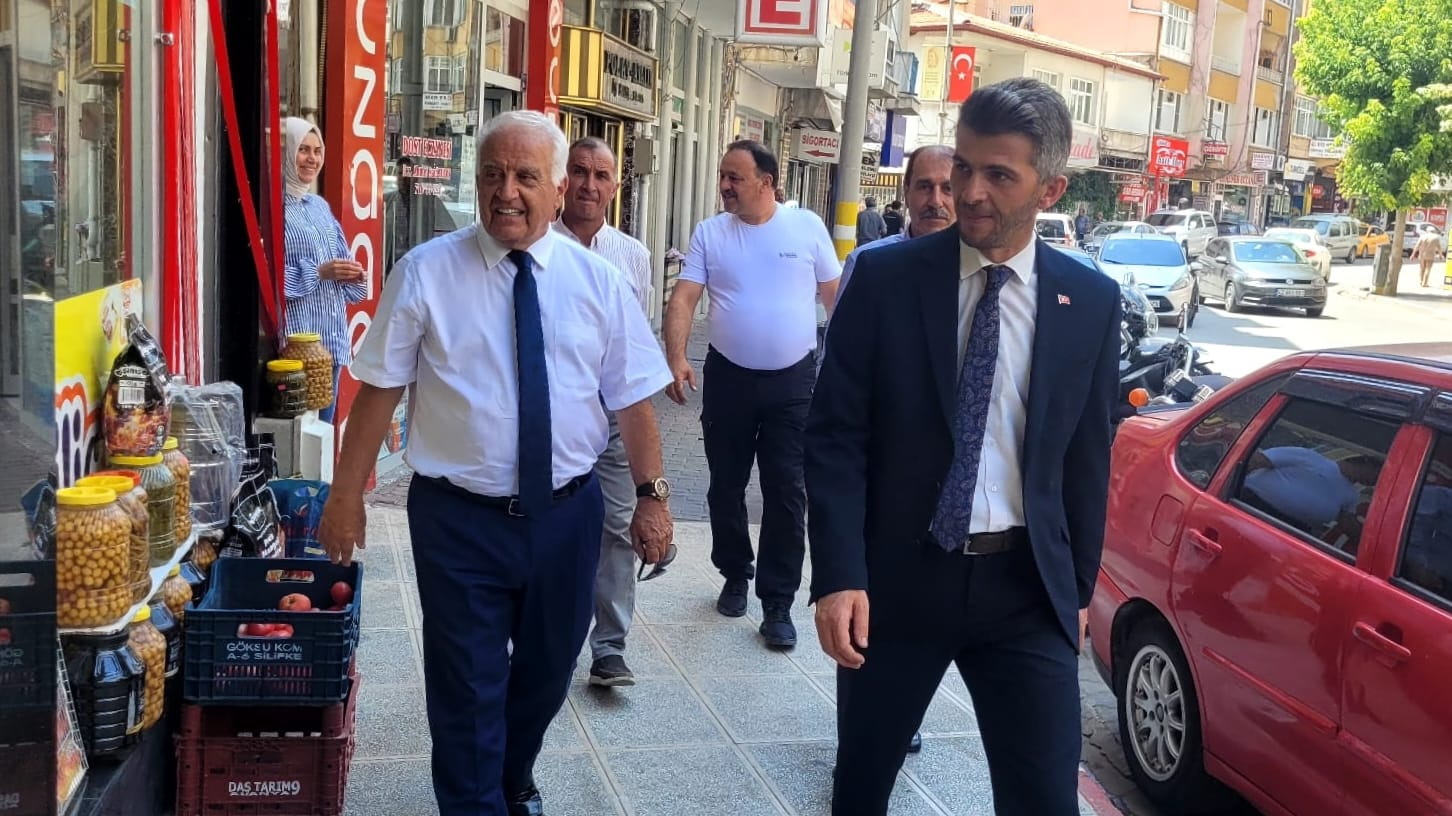 BECAN KARAMAN’DA: MECLİS’İN İKİ YILLIK UYGULUMASINDA, İKTİDAR DEĞİŞMEDİKÇE YASAMADAN HALKIN YARARINA BİR KANUN ÇIKAMAYACAĞINI GÖRDÜM  