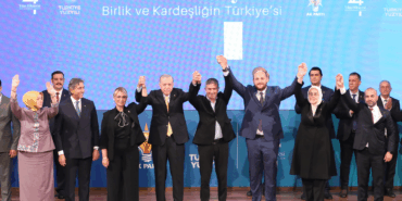 Altınova Belediye Başkanı Fazlaca AK Parti’ye Katıldı