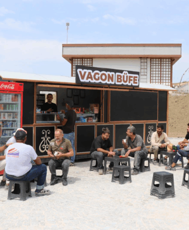 Yalova OSB’de “Vagon Büfe” Hizmete Girdi