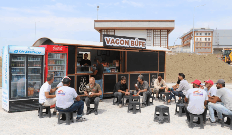 Yalova OSB’de “Vagon Büfe” Hizmete Girdi