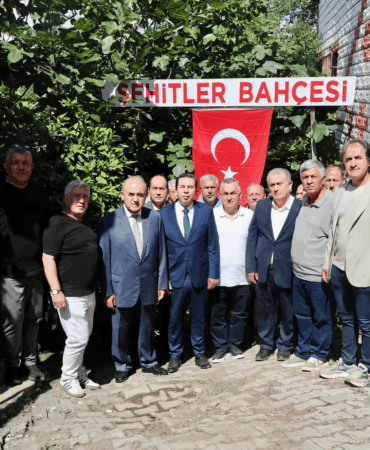 Vali Erol, Ünye İlçemizde “Şehitler Bahçesi”nde Düzenlenen Programa Katıldı