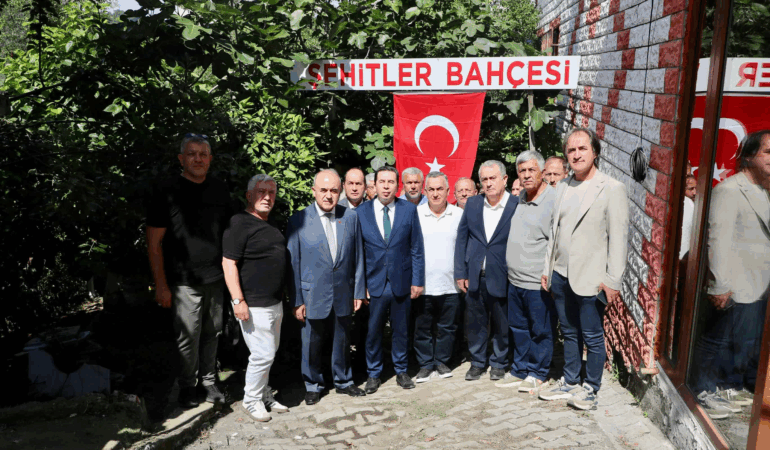 Vali Erol, Ünye İlçemizde “Şehitler Bahçesi”nde Düzenlenen Programa Katıldı