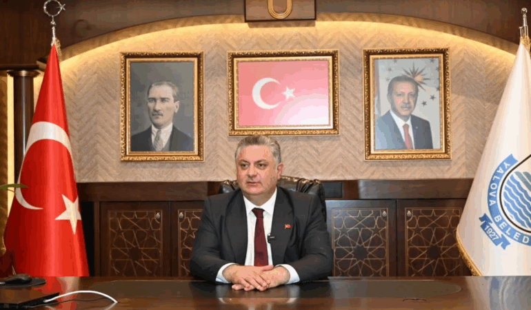 Yalova Belediye Başkanı Gürel’den 17 Ağustos Depremi Mesajı: “Güvenli, dirençli bir Yalova için çalışacağız” 9 Yalova Belediye Başkanı Gürel’den 17 Ağustos Depremi Mesajı: “Güvenli, dirençli bir Yalova için çalışacağız”