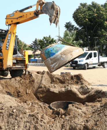 ÇİFTLİKKÖY’DE KAÇAK HATTA YASKİ VE BELEDİYE MÜDAHALE ETTİ