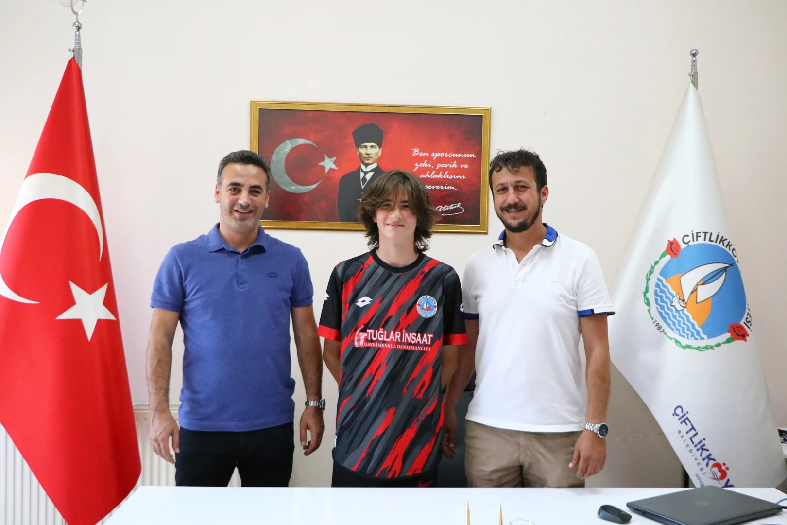 ÇİFTLİKKÖY BELEDİYESPOR’DA TRANSFERLER TAM GAZ