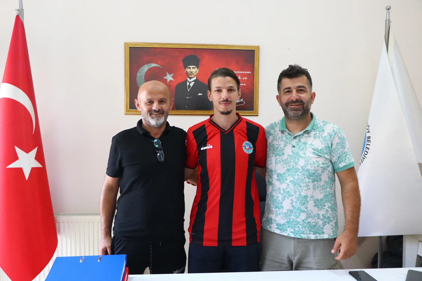 Çiftlikköy Belediyespor Yeni Sezon Öncesi 4 Transfer Daha Yaptı