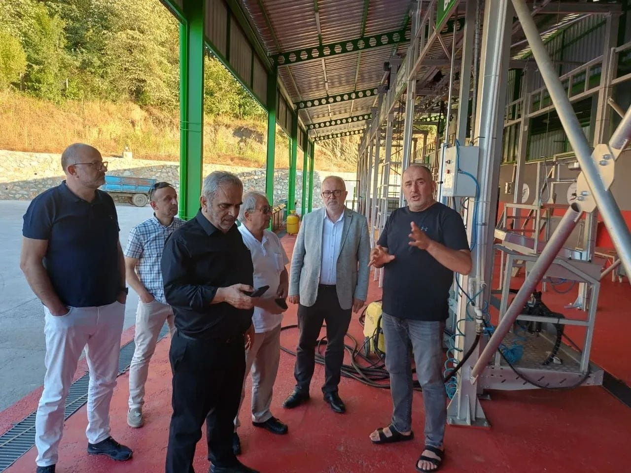 MÜSİAD Yalova’dan Çınarcık Pazarı Besi Çiftliği’ne Ziyaret