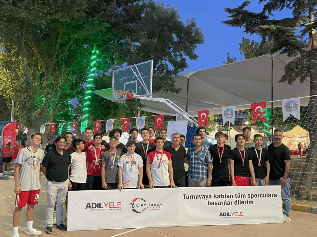 ÇİFTLİKKÖY’DE SOKAK BASKETBOLU HEYECANI BAŞLADI