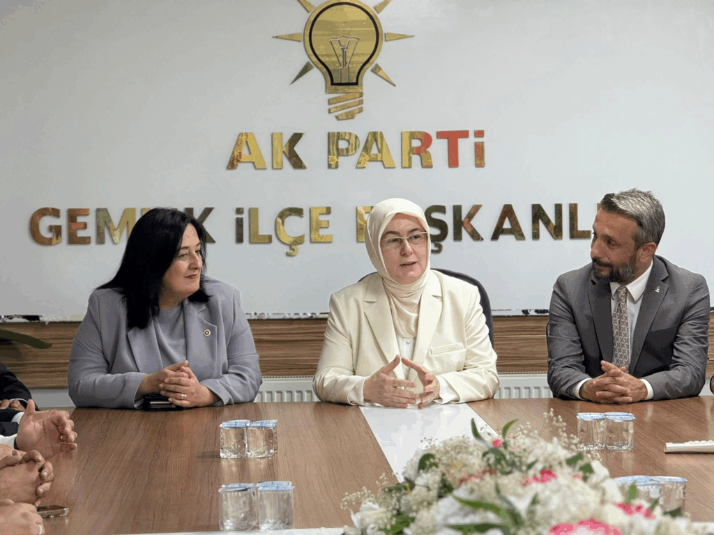 Türkiye Yüzyılı Buluşmaları Gemlik’te Yoğun İlgi Gördü