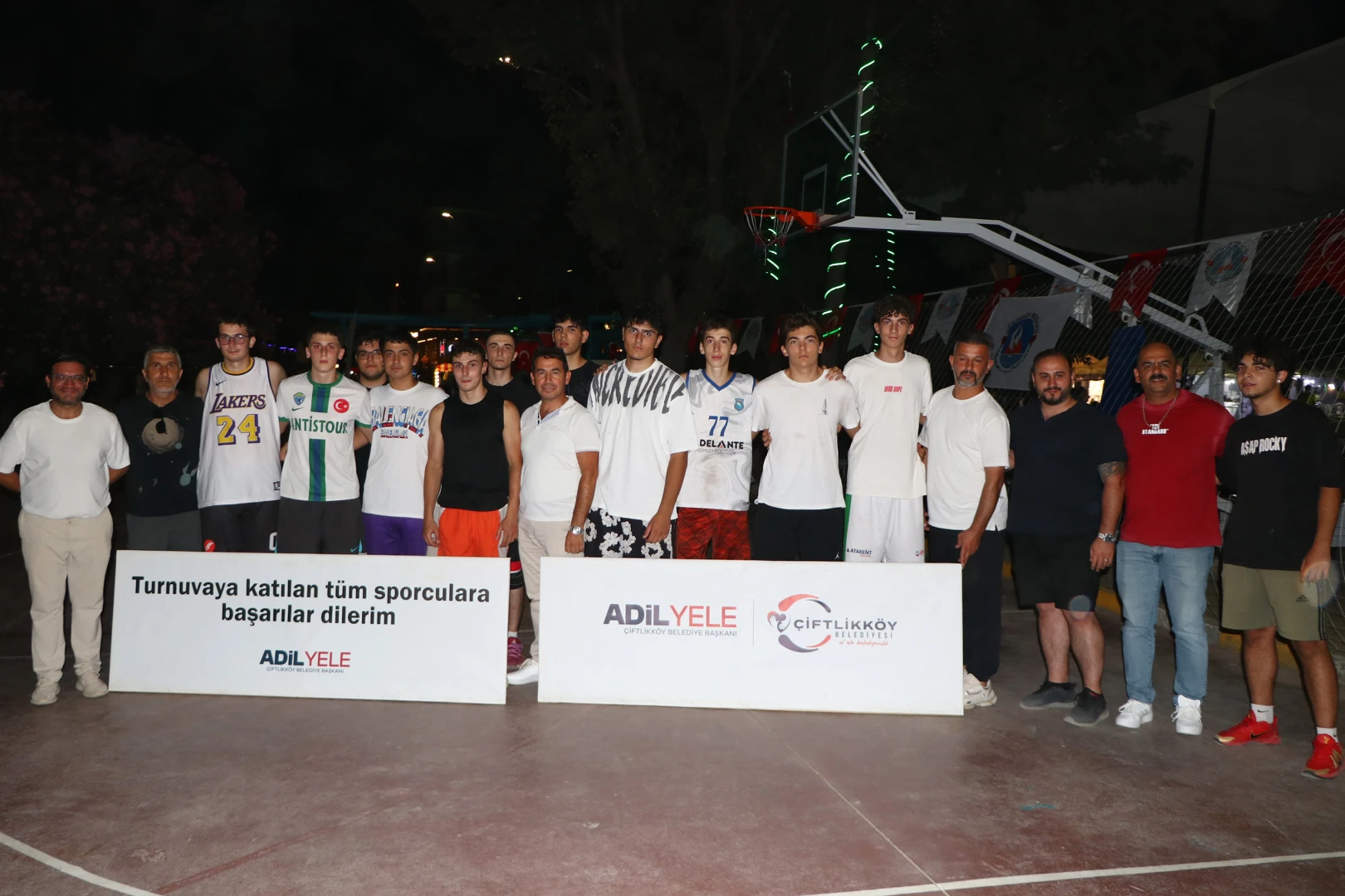 ÇİFTLİKKÖY’DE SOKAK BASKETBOLU ŞÖLENİ YAŞANDI