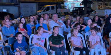 SİNEMA KEYFİ ELMALIK KÖY MEYDANINDA