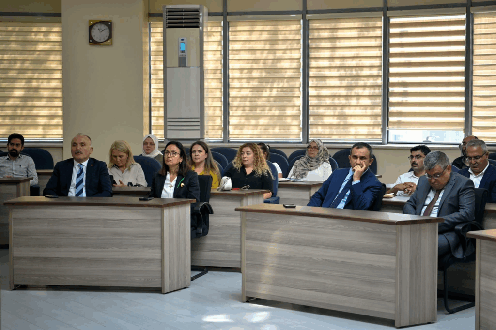 Vali Dr. Hülya Kaya, 2025 Anadoludakiler-Kırsal Kalkınma Mali Destek Programı Tanıtım Toplantısı’na Katıldı