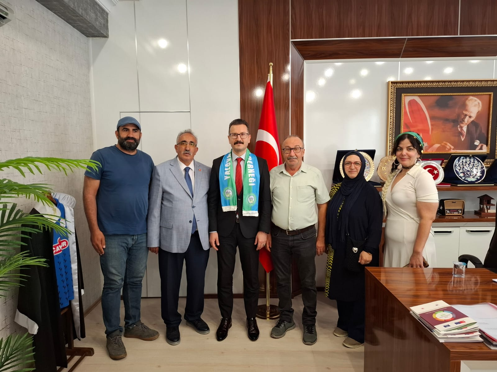 Yalova Rizeliler Derneği’nden Yalova İdare Mahkemesi Başkanı Osman Kaba’ya Ziyaret