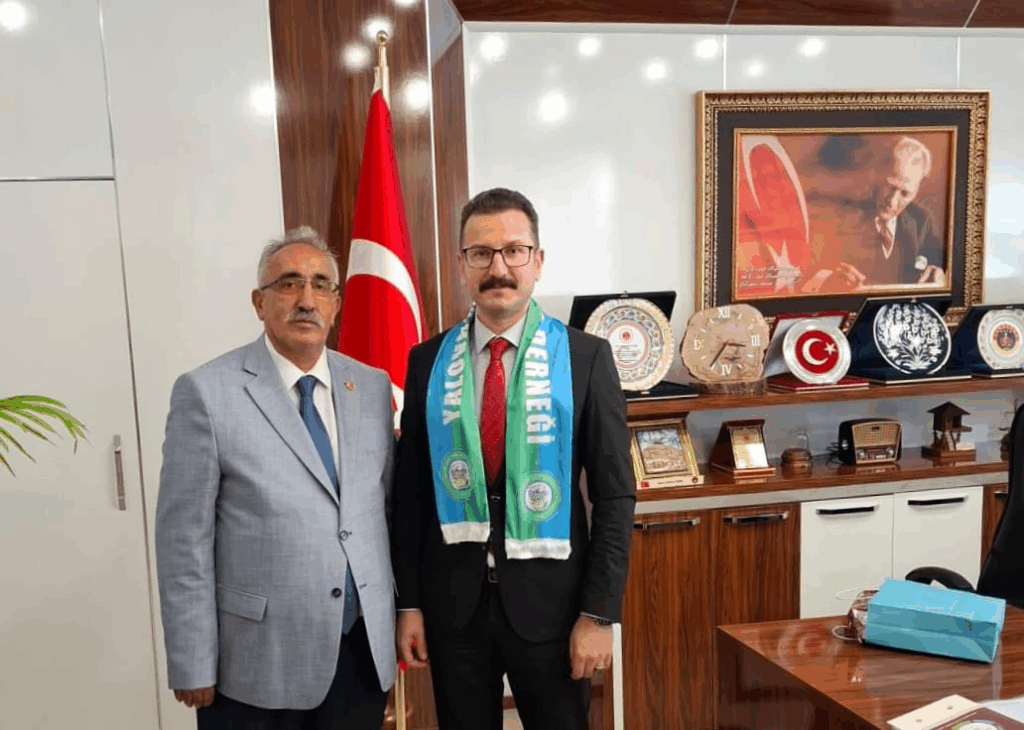 Yalova Rizeliler Derneği’nden Yalova İdare Mahkemesi Başkanı Osman Kaba’ya Ziyaret