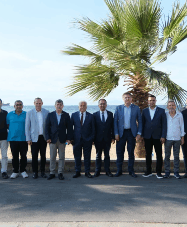 CHP MİLLETVEKİLLERİNDEN ÇİFTLİKKÖY ÇIKARTMASI