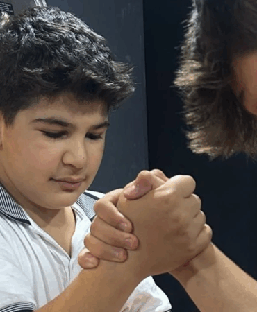 YAZ SPOR OKULLARINDA BİLEĞİNE GÜVENENLER BİR ARADA