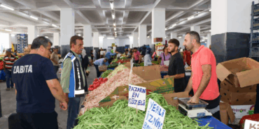 YALOVA BELEDİYESİ’NDEN PAZARYERLERİNDE SIKI DENETİM