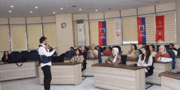 Yalova’da “Akran Zorbalığı ve Siber Zorbalık” Söyleşisi Düzenlendi