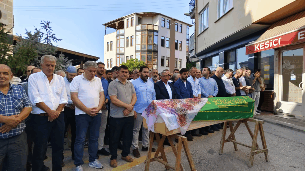 Soygüzel’in Acı Günü: Annesi Fadime Soygüzel Son Yolculuğuna Uğurlandı