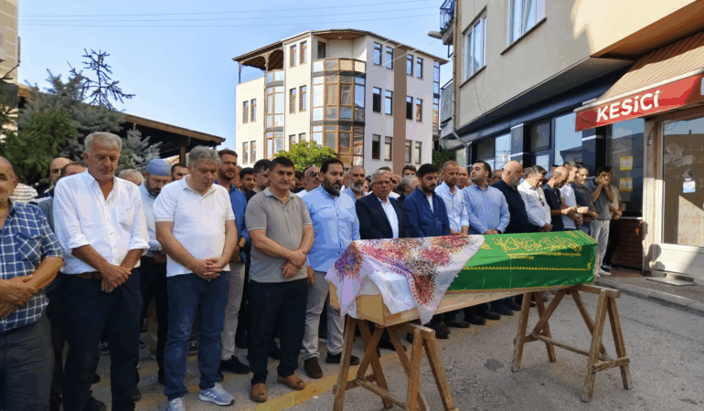 Soygüzel’in Acı Günü: Annesi Fadime Soygüzel Son Yolculuğuna Uğurlandı