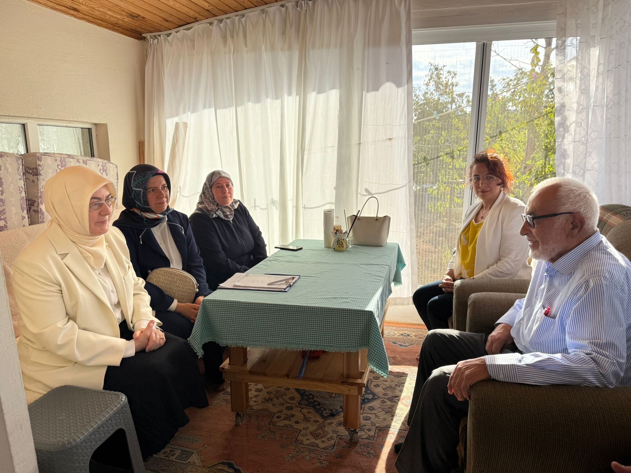 AK Parti Yalova Milletvekili Meliha Akyol’dan Pendik’te Ziyaretler