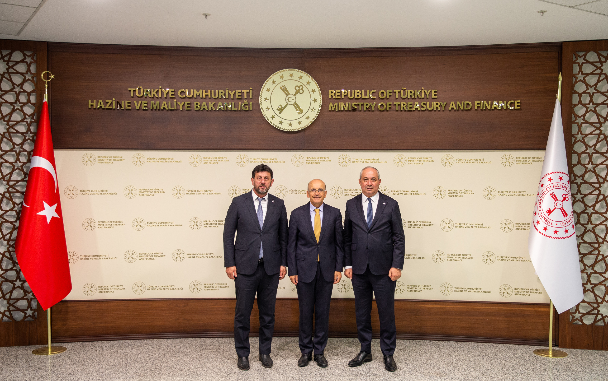 YTSO Heyetinden Hazine ve Maliye Bakanı Mehmet Şimşek’e Ziyaret