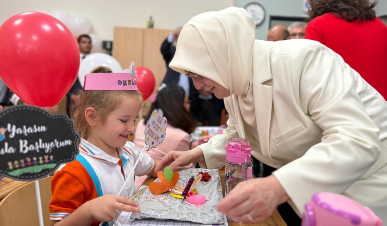 Vekil Meliha Akyol, 2025-2026 Eğitim-Öğretim Yılı’nın İlk Ders Zilini Çaldı
