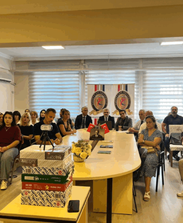 İl Millî Eğitim Müdürü Aytekin Yılmaz, Saffetçam Ortaokulu Öğretmenleriyle Yeni Dönem Hazırlıklarını Değerlendirdi