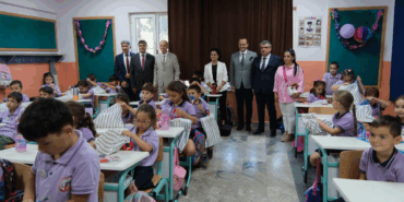 Çiftlikköy’de İlk Ders Zili Çaldı