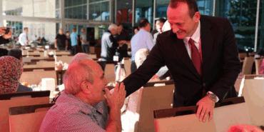 BAŞKAN YELE GAZİLERLE BİR ARAYA GELDİ