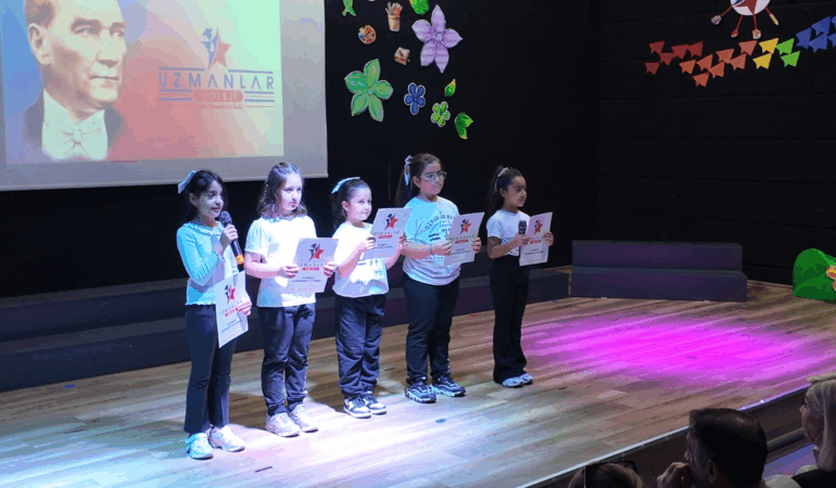 Uzmanlar Koleji’nde İlköğretim Haftası Coşkusu