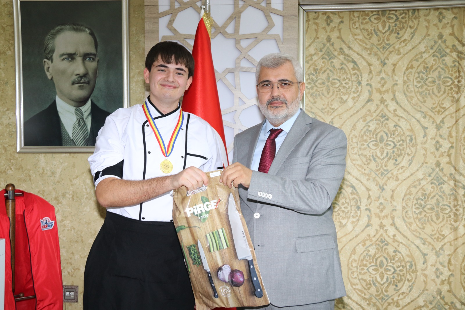 Yalovalı Öğrenciler Romanya’dan Madalyalarla Döndü