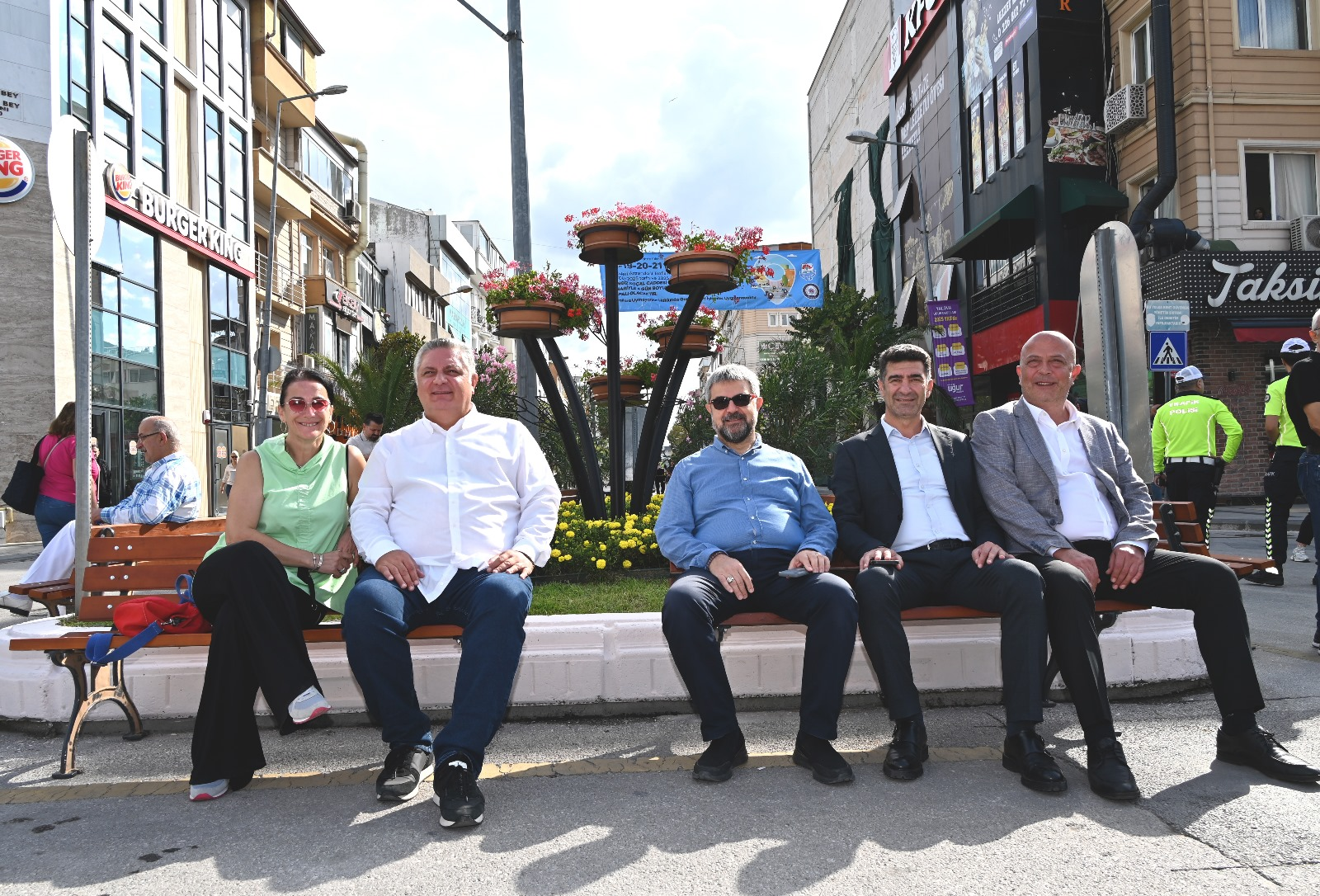 Yalova Kent Meydanı’nda “Avrupa” Esintisi: Başkan Gürel, Hareketlilik Haftası Coşkusuna Katıldı