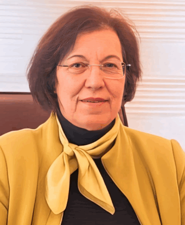 CERN’e Parça Üreten Türk Kadın Girişimci Zuhal Gözüküçük İlham Oluyor