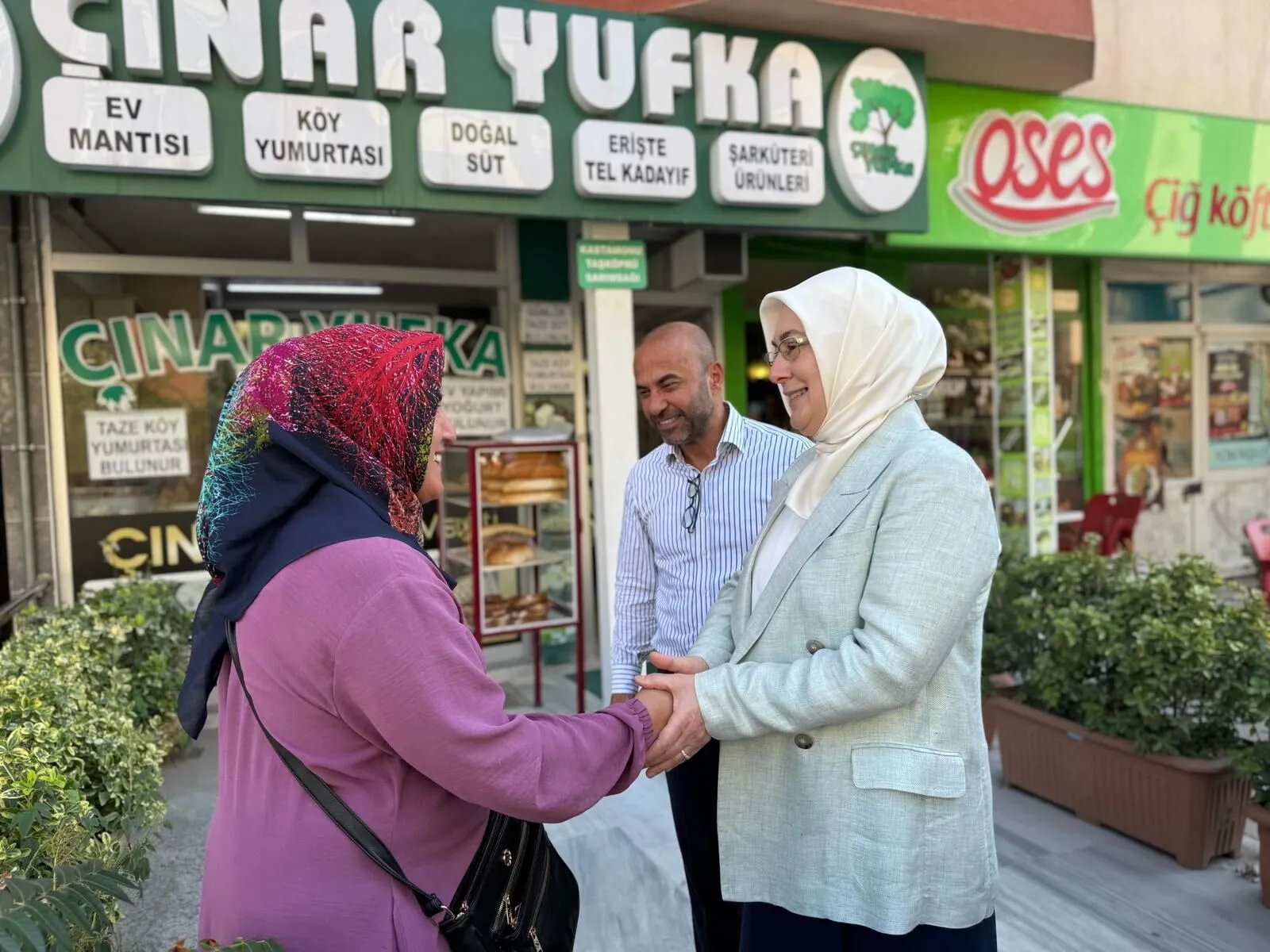 Meliha Akyol: “Teşkilatımızla birlikte, Yalova’mızın sokak sokak, cadde cadde her köşesindeyiz”