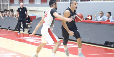 ÇİFTLİKKÖY BELEDİYE BASKETBOLDA SEZONU AÇTI