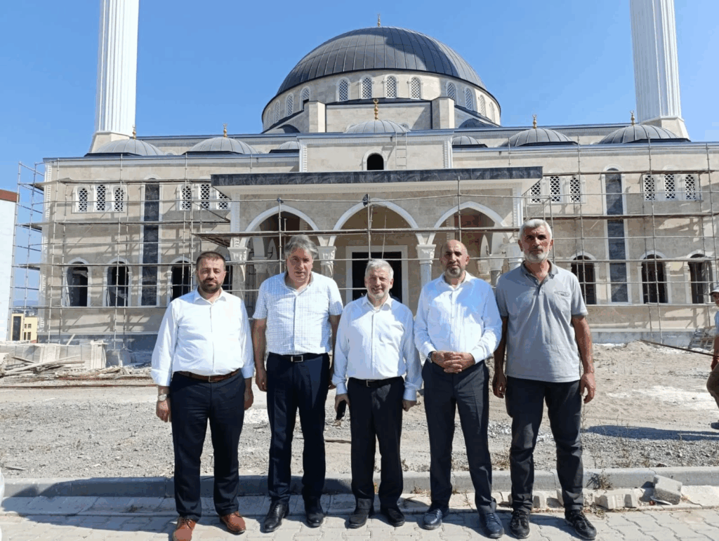 Yalova Müftüsü İlyas Yılmaztürk’ten Yalova Üniversitesi Camii İnşaatına Ziyaret