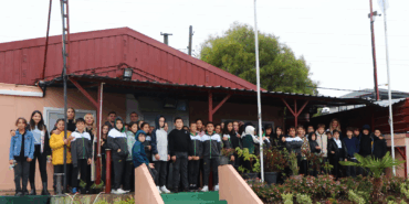 ÇİFTLİKKÖY’ÜN PARKLARI ÖĞRENCİLERİN FİDANLARIYLA RENKLENECEK