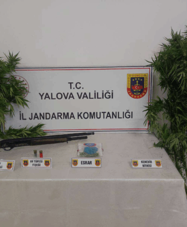Yalova’da Uyuşturucu Operasyonu: 2 Şüpheli Gözaltına Alındı