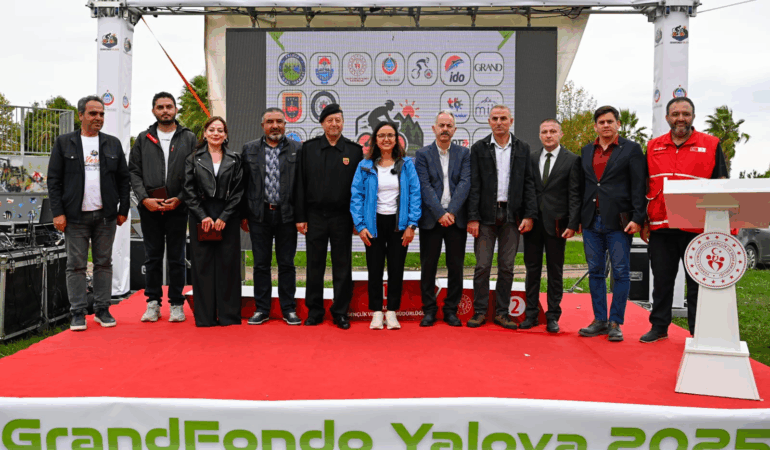 Gran Fondo Yalova Bisiklet Yarışı İlk Kez Düzenlendi: 273 Sporcu Pedal Çevirdi 6 Gran Fondo Yalova Bisiklet Yarışı İlk Kez Düzenlendi: 273 Sporcu Pedal Çevirdi