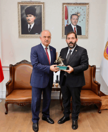 Türkiye Kent Konseyleri Birliği Başkanı Hasan Soygüzel’den Ordu Valisi Muammer Erol’a Ziyaret