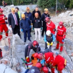 AFETLERE KARŞI DAYANIŞMA YALOVA BELEDİYESİ TAM KADRO TATBİKATTA YER ALDI 9 AFETLERE KARŞI DAYANIŞMA YALOVA BELEDİYESİ TAM KADRO TATBİKATTA YER ALDI