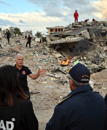 AFETLERE KARŞI DAYANIŞMA YALOVA BELEDİYESİ TAM KADRO TATBİKATTA YER ALDI